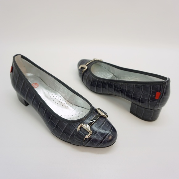 Marc Joseph Shoes - Marc Joseph New York  Croco Embossed Pumps Navy 38